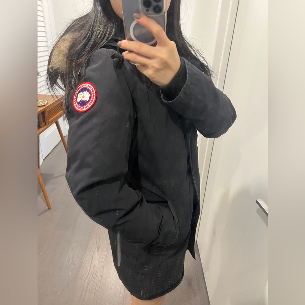 Canada Goose Victoria Navy Parka